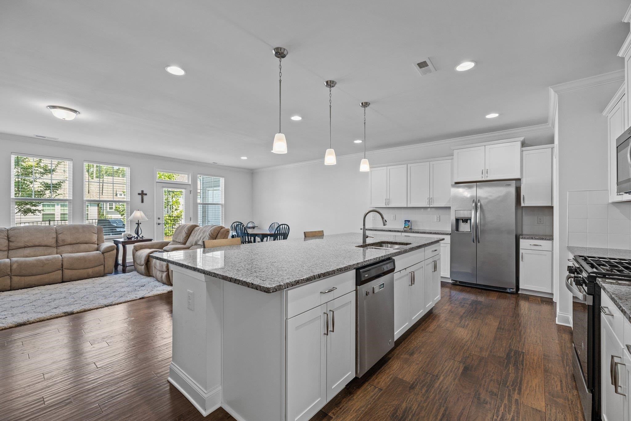 226 Fenella Drive Raleigh, NC 27606 - Photo 9 of 50 Photo 9