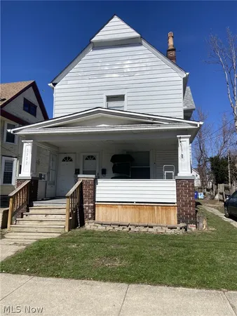$299,900 | 3322 Daisy Avenue, Cleveland, OH 44109