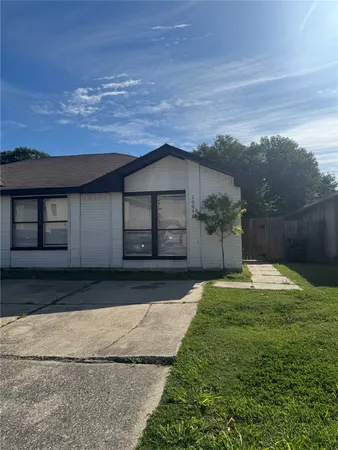 $1,250 | 10056 Sharpton Drive, Houston, TX 77038