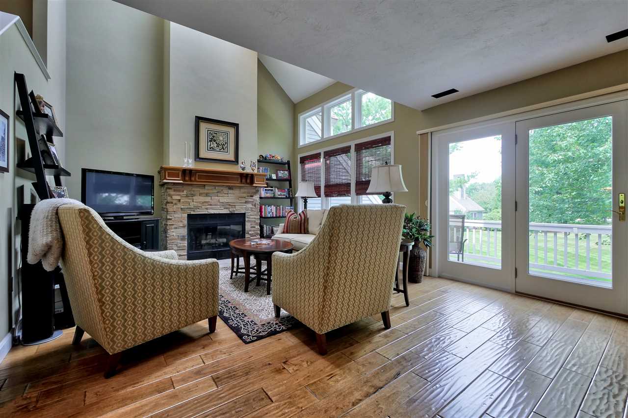 108 Hawthorne Village Road Nashua, NH 03062 - Photo 8 of 38 Gallery Image 8