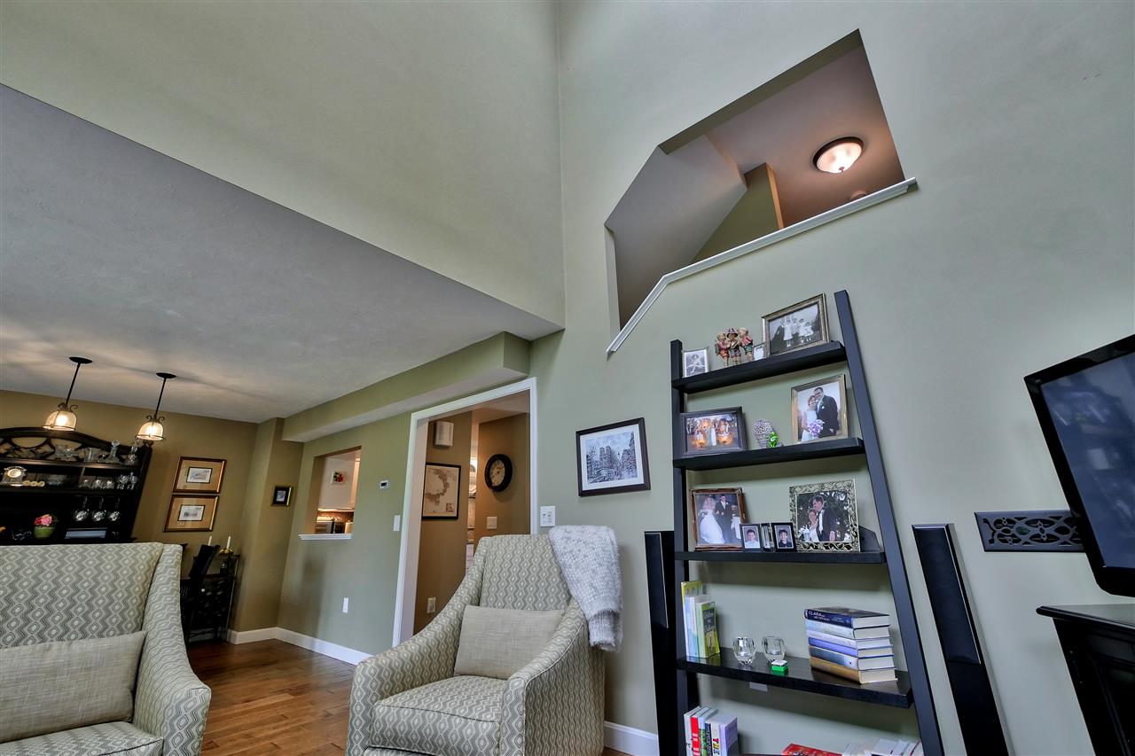 108 Hawthorne Village Road Nashua, NH 03062 - Photo 10 of 38 Gallery Image 10