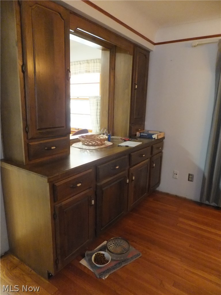 4420 Snow Road Cleveland, OH 44134 - Photo 4 of 20