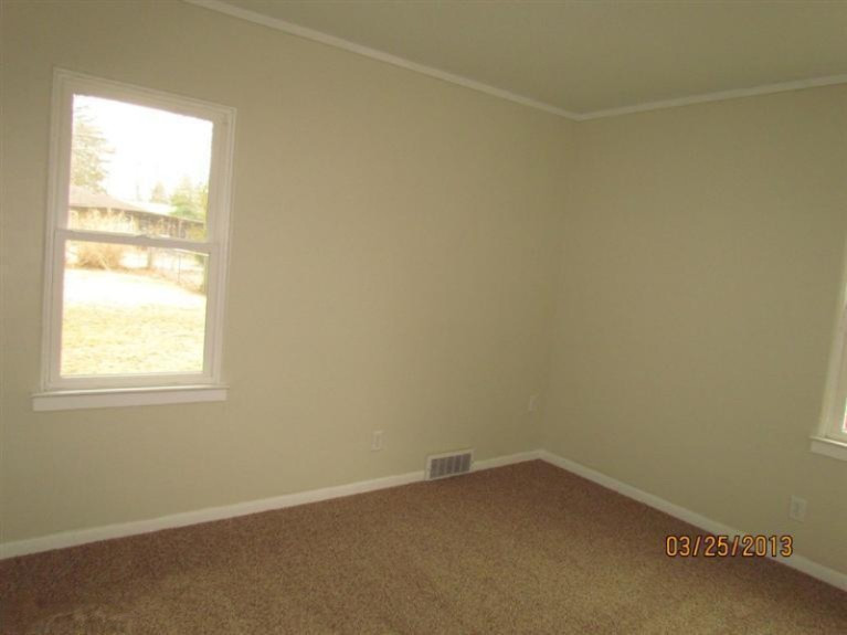 460 Onondaga Road Benton Harbor, MI 49022 - Photo 6 of 13 Additional Photo
