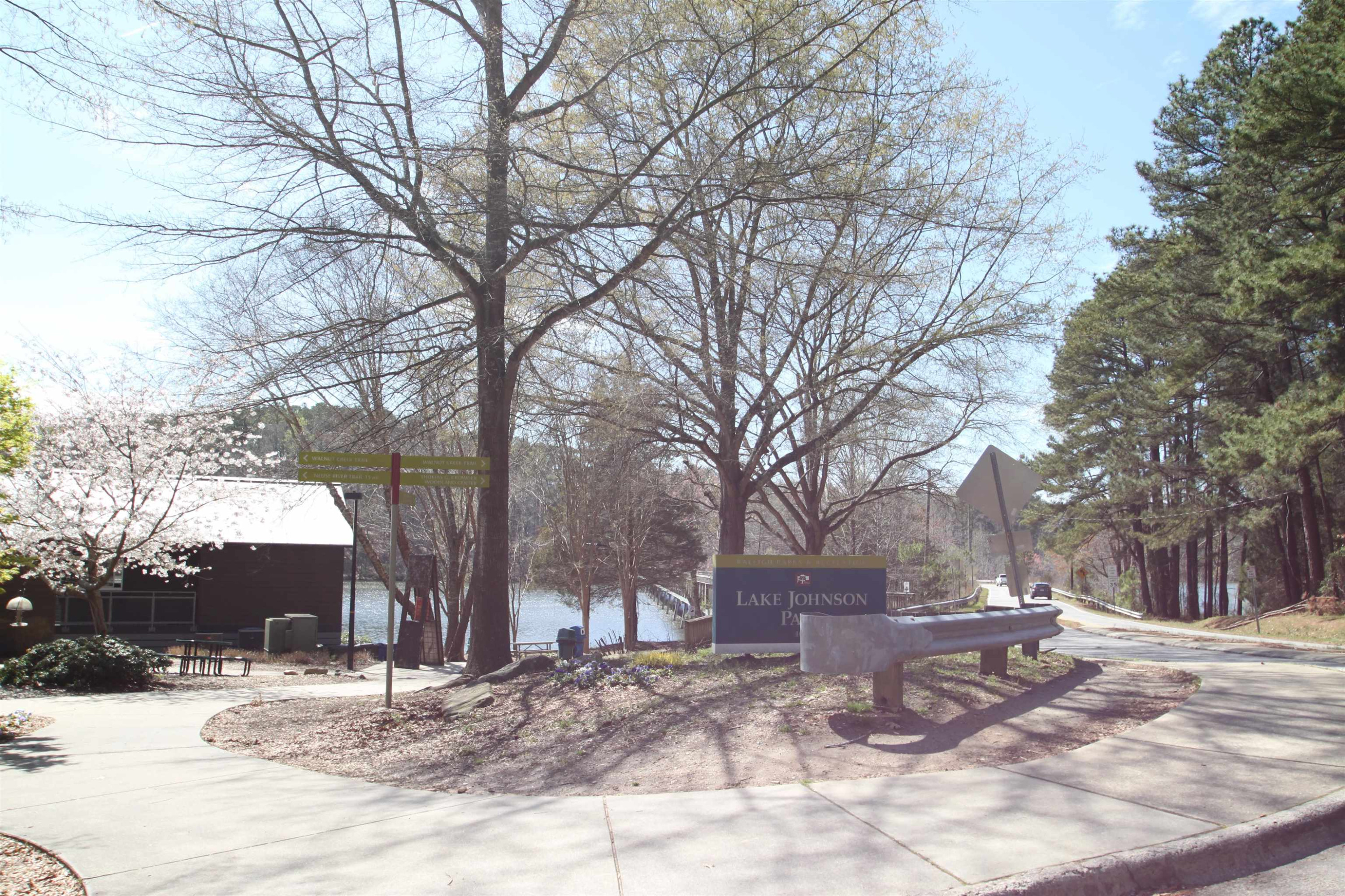 3537 Ivy Commons Drive, Unit 202 Raleigh, NC 27606 - Photo 36 of 51 Lake Johnson Park
