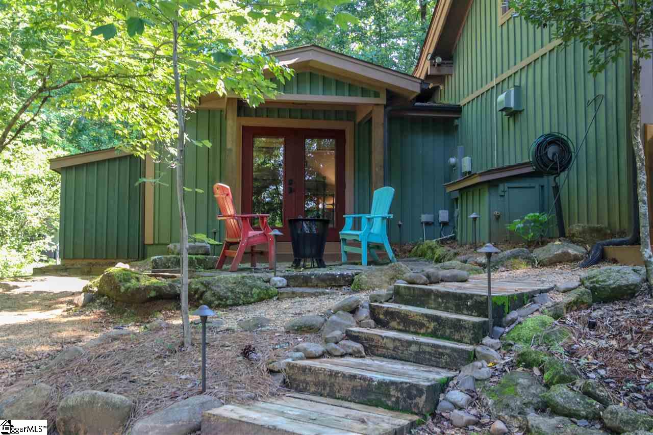 341 Horseshoe Road Marietta, SC 29661 - Photo 22 of 36
