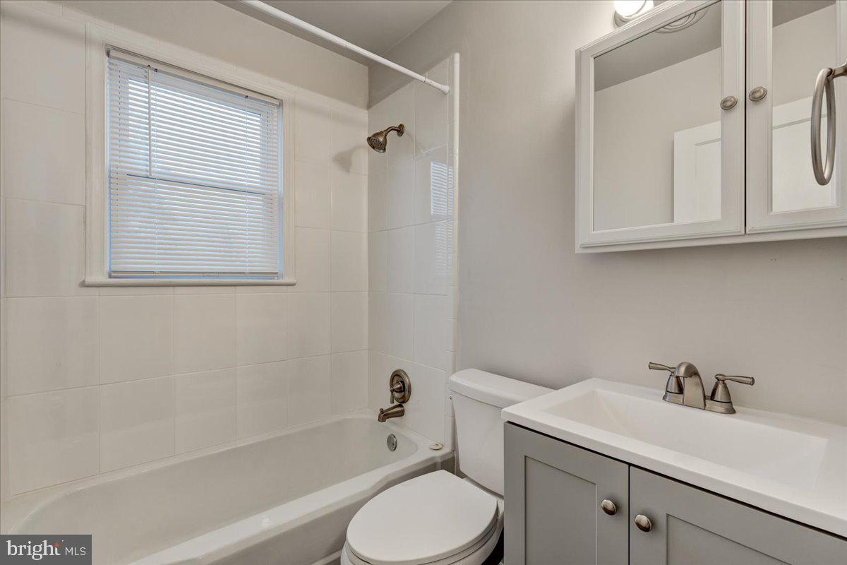 6203 Buckler Road Clinton, MD 20735 - Photo 12 of 30