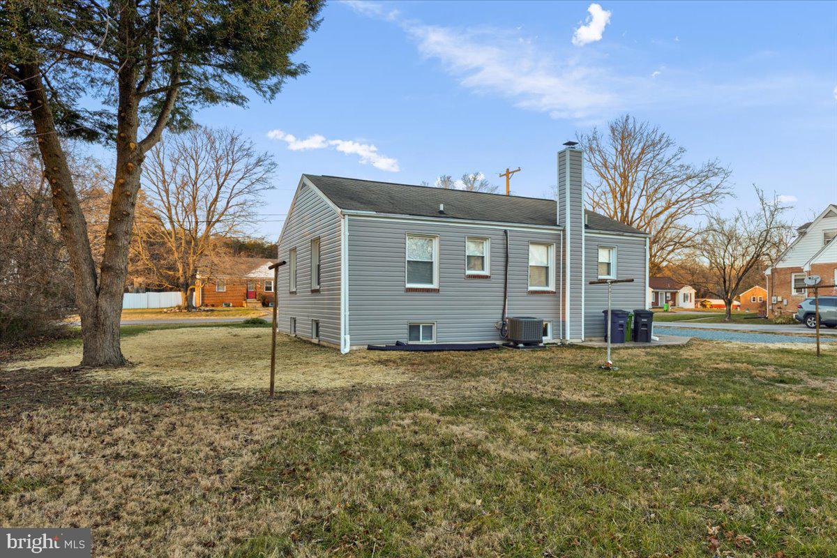6203 Buckler Road Clinton, MD 20735 - Photo 26 of 30