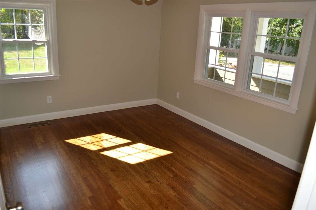 266 Angell Road Lincoln, RI 02865 - Photo 12 of 20