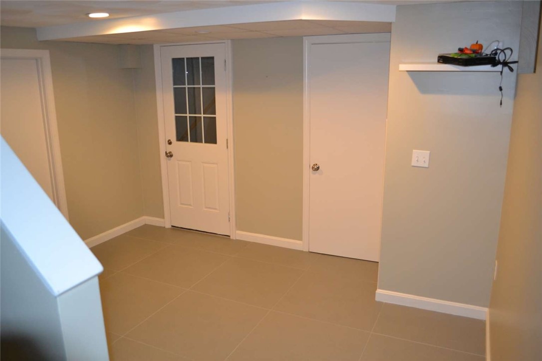 266 Angell Road Lincoln, RI 02865 - Photo 13 of 20