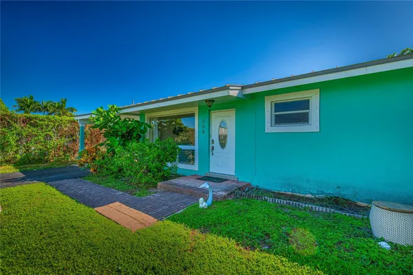 $579,000 | 608 Northeast 24th Avenue, Pompano Beach, FL 33062