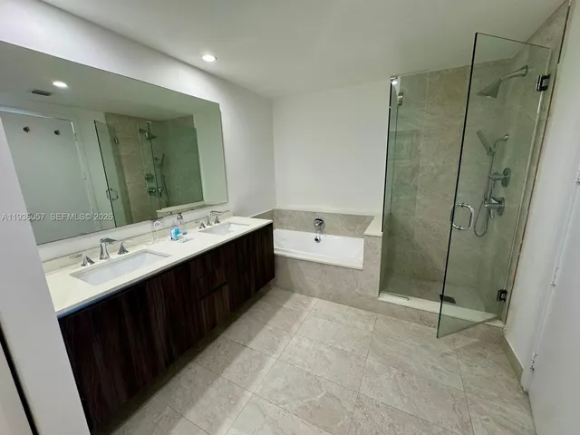 $6,500 | 488 Northeast 18th Street, Unit 806, Miami, FL 33132