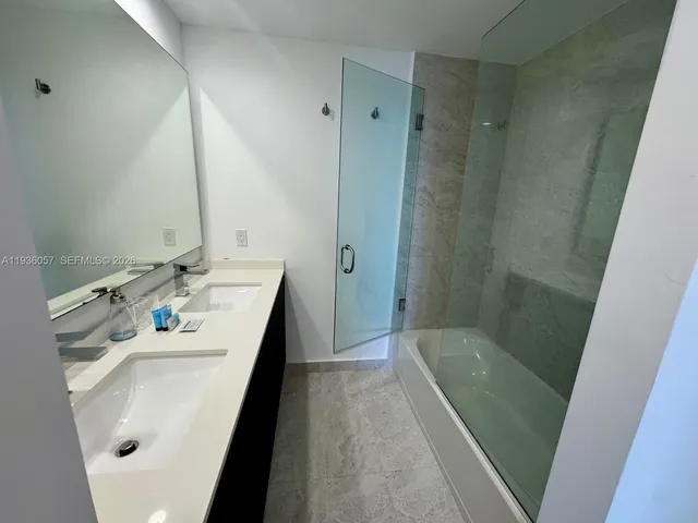 $6,500 | 488 Northeast 18th Street, Unit 806, Miami, FL 33132