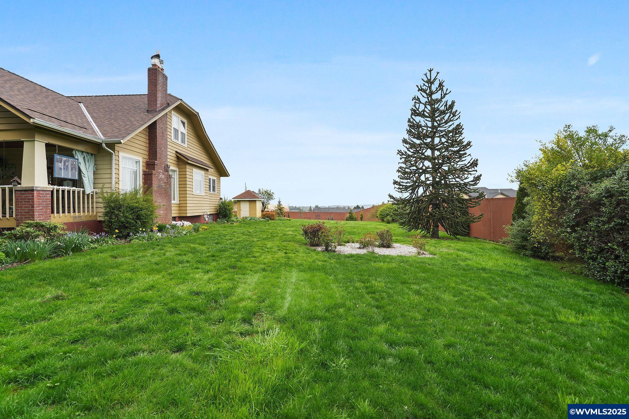 1557 Orchard Heights Road Northwest Salem, OR 97304 - Photo 40 of 48