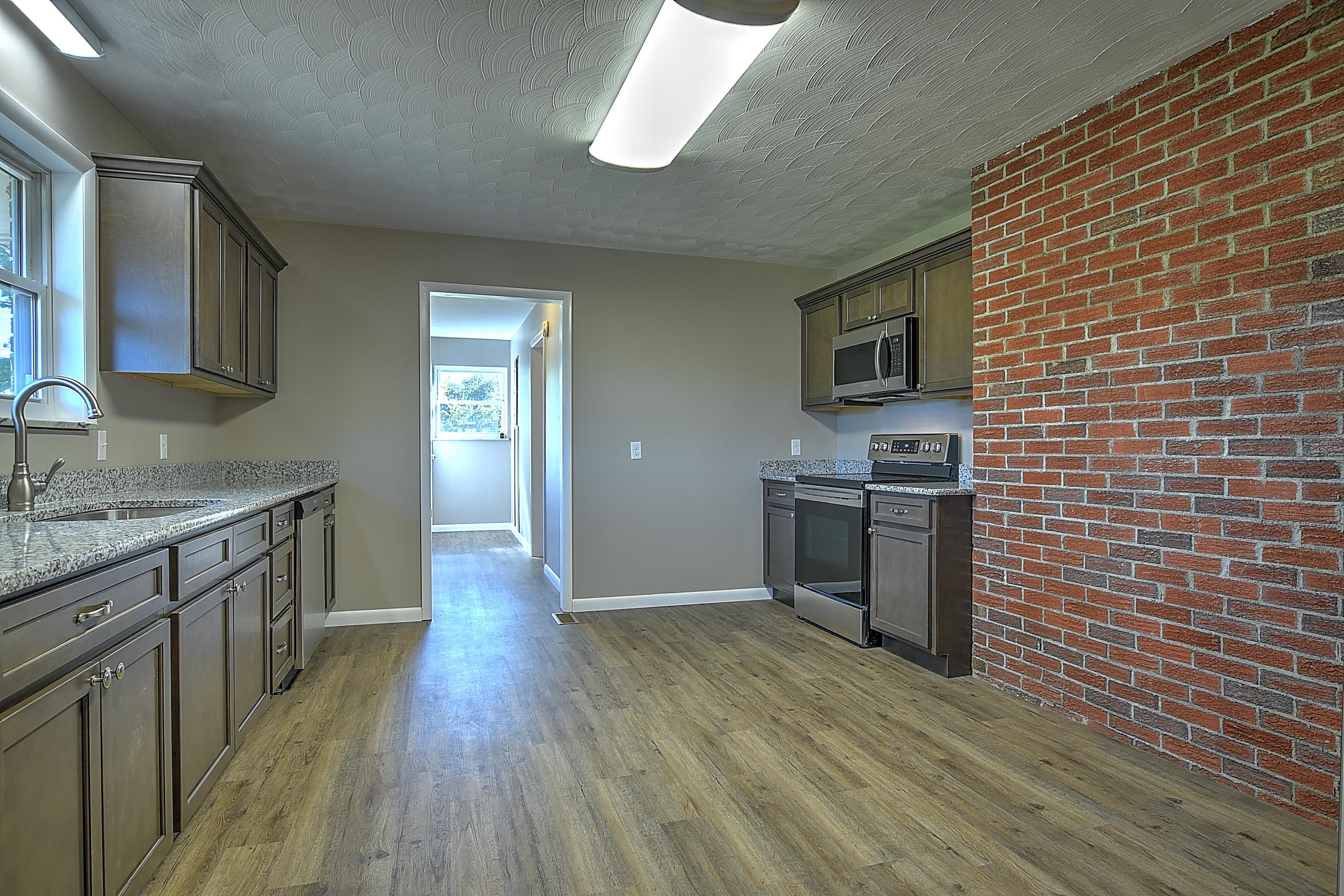 867 Old Shiloh Road Greeneville, TN 37745 - Photo 11 of 44 867 Old Shiloh Rd-17