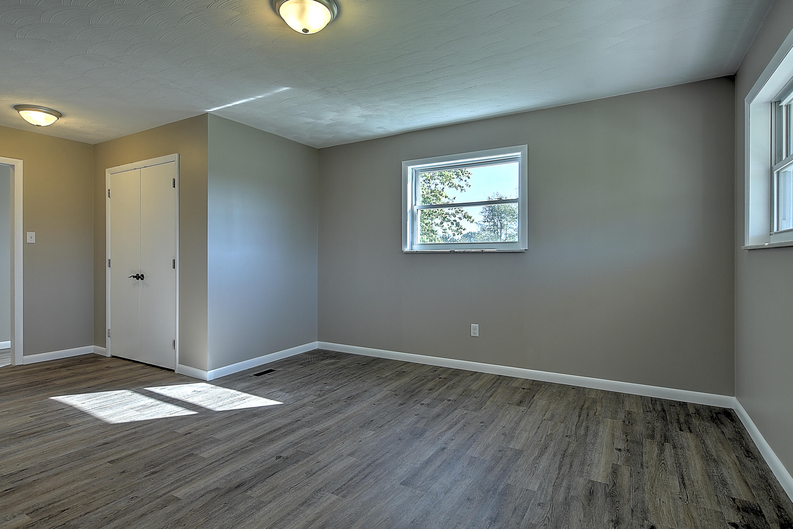 867 Old Shiloh Road Greeneville, TN 37745 - Photo 14 of 44 867 Old Shiloh Rd-9