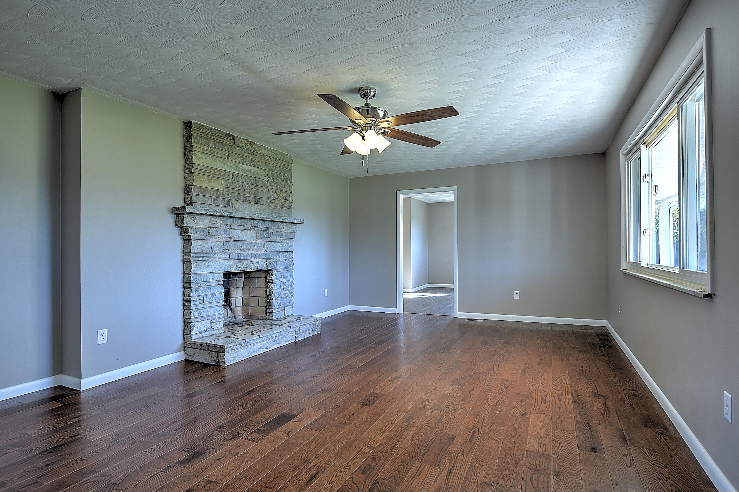 867 Old Shiloh Road Greeneville, TN 37745 - Photo 3 of 44 867 Old Shiloh Rd-4