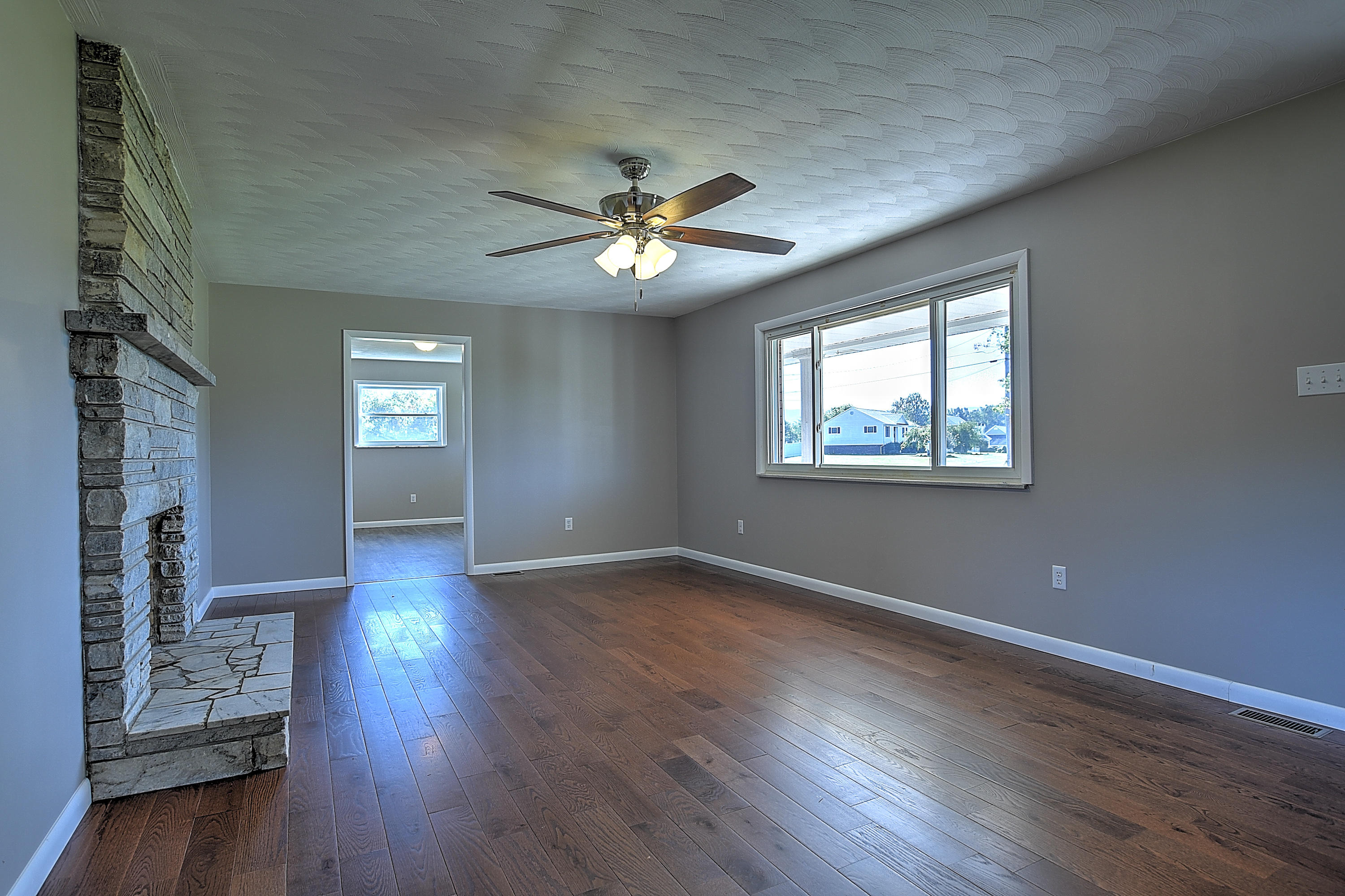 867 Old Shiloh Road Greeneville, TN 37745 - Photo 4 of 44 867 Old Shiloh Rd-5