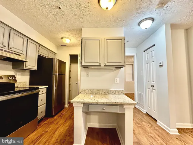 $2,100 | 12201 St Peter Court, Unit D, Germantown, MD 20874