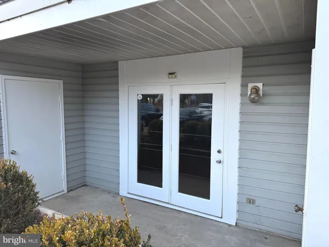 $2,100 | 12201 St Peter Court, Unit D, Germantown, MD 20874