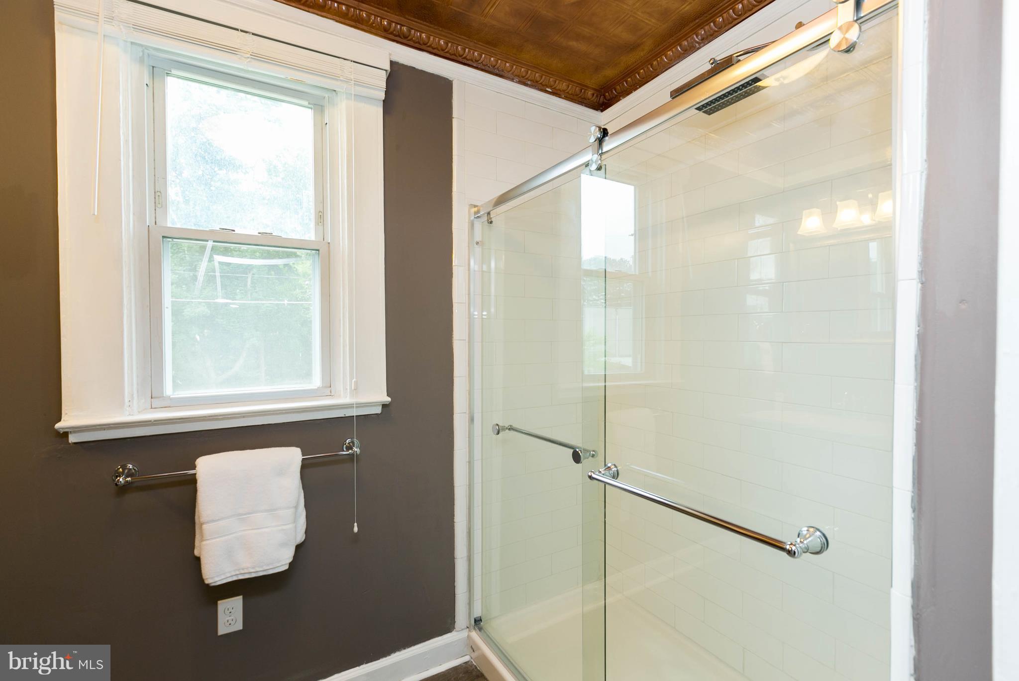 1414 Sulphur Spring Road Baltimore, MD 21227 - Photo 13 of 24 Brand New Full Bath