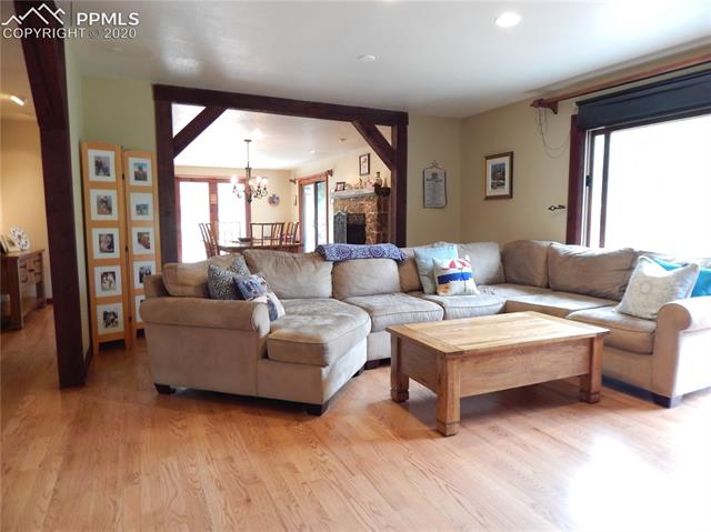 1425 Timber Valley Road Colorado Springs, CO 80919 - Photo 6 of 43