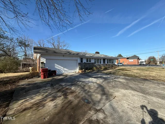 $260,000 | 1411 East Watauga Avenue, Johnson City, TN 37601