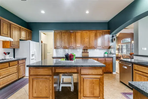 $650,000 | 1014 Amesbury Drive, Murphy, TX 75094