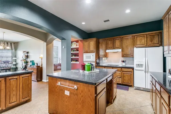 $650,000 | 1014 Amesbury Drive, Murphy, TX 75094