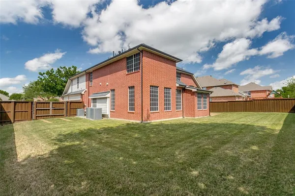 $650,000 | 1014 Amesbury Drive, Murphy, TX 75094