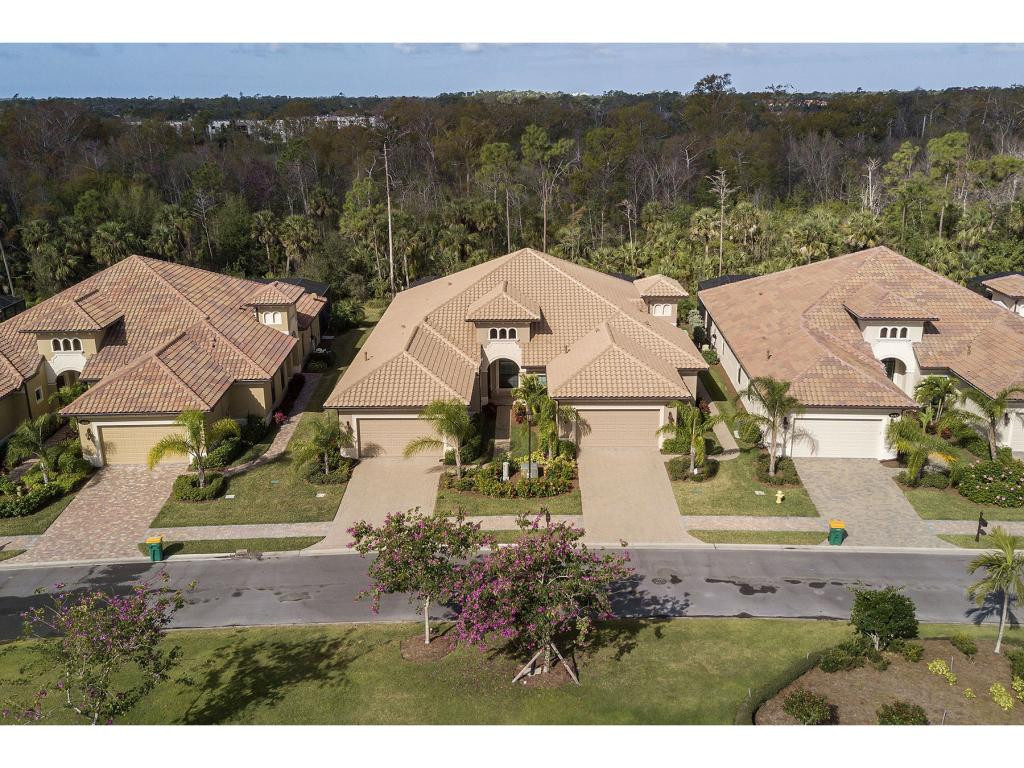 6635 Roma Way Naples, FL 34113 - Photo 14 of 26 Photo 14