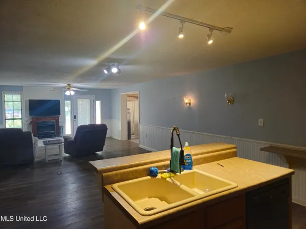 $155,000 | 142 Mosley Drive, Pope, MS 38658