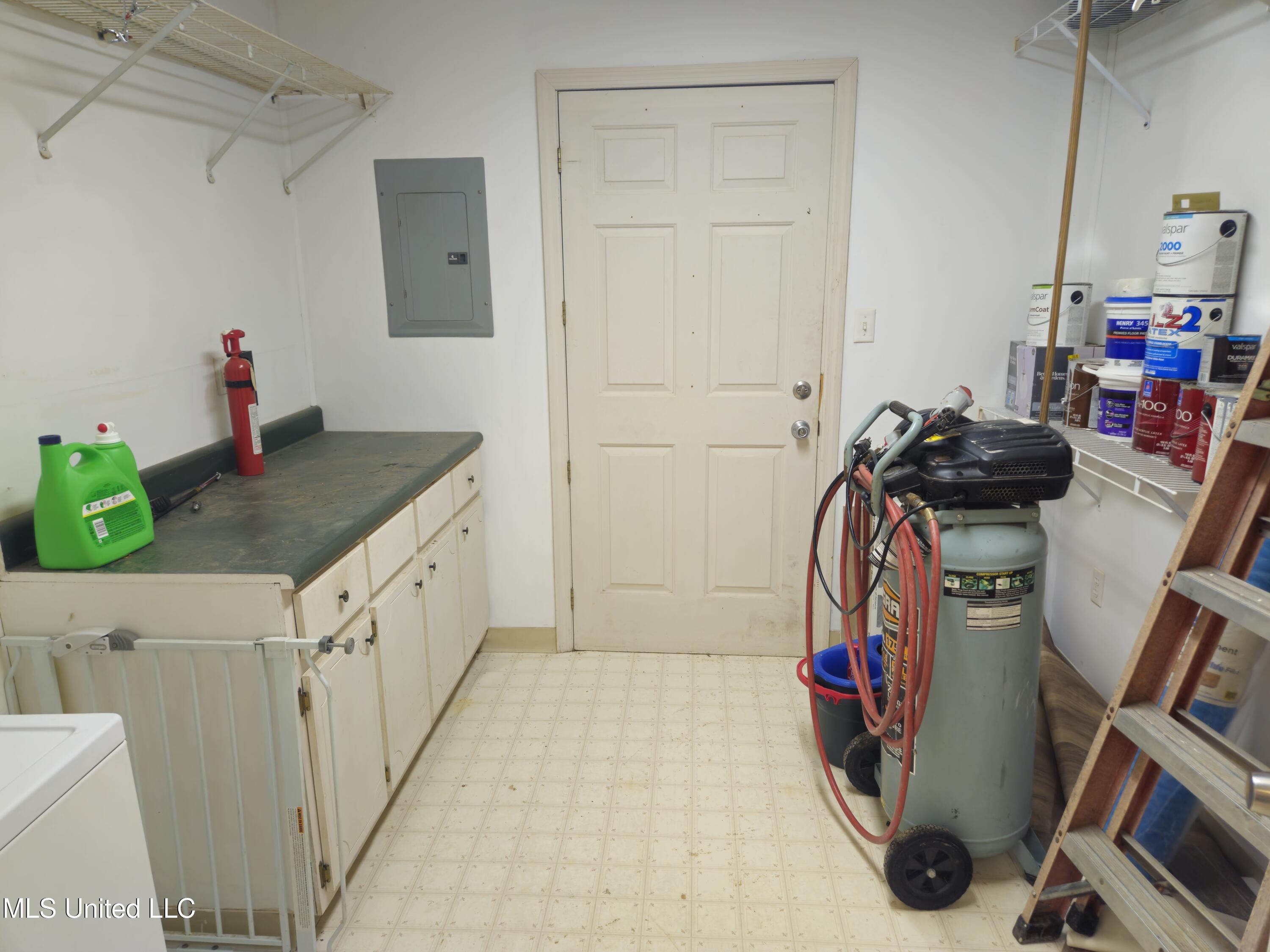 142 Mosley Drive Pope, MS 38658 - Photo 14 of 25 142 Mosley (22)