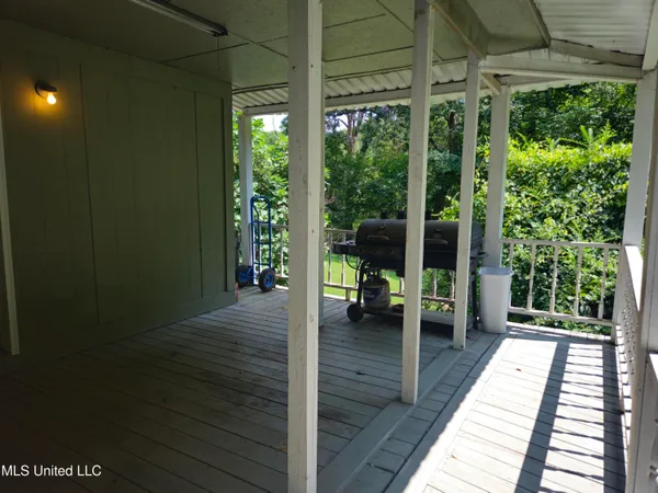 $155,000 | 142 Mosley Drive, Pope, MS 38658