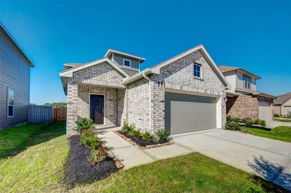 $1,950 | 25414 Katy Gate Lane, Katy, TX 77493