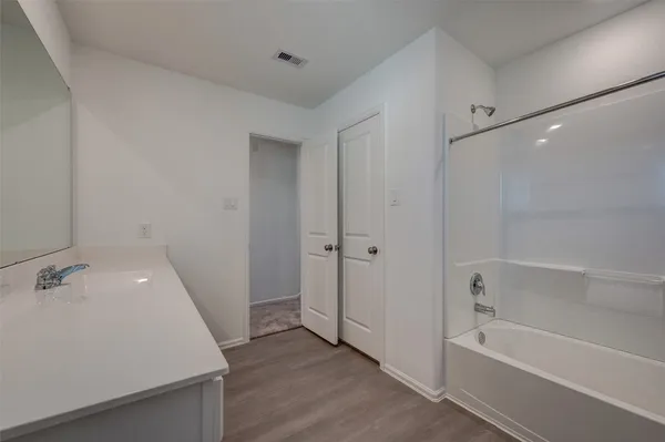 $1,950 | 25414 Katy Gate Lane, Katy, TX 77493