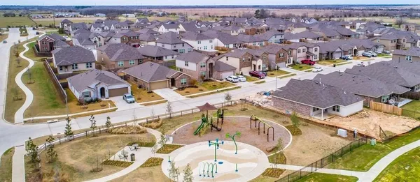 $1,950 | 25414 Katy Gate Lane, Katy, TX 77493