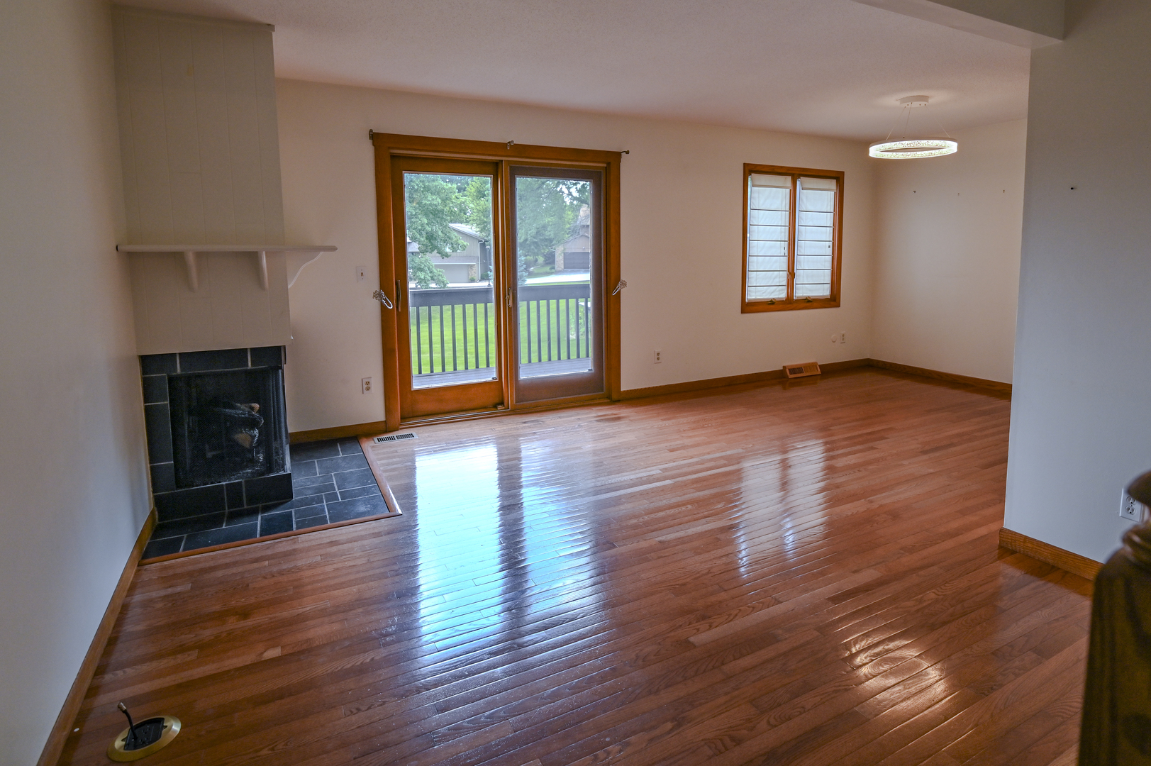 6401 Utica Ridge Road, Unit 28 Davenport, IA 52807 - Photo 8 of 18 Gallery Image 8