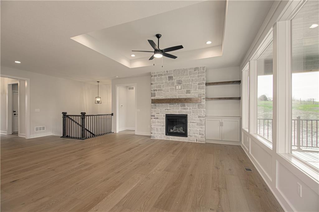 11544 North Olathe View Road Olathe, KS 66061 - Photo 14 of 49