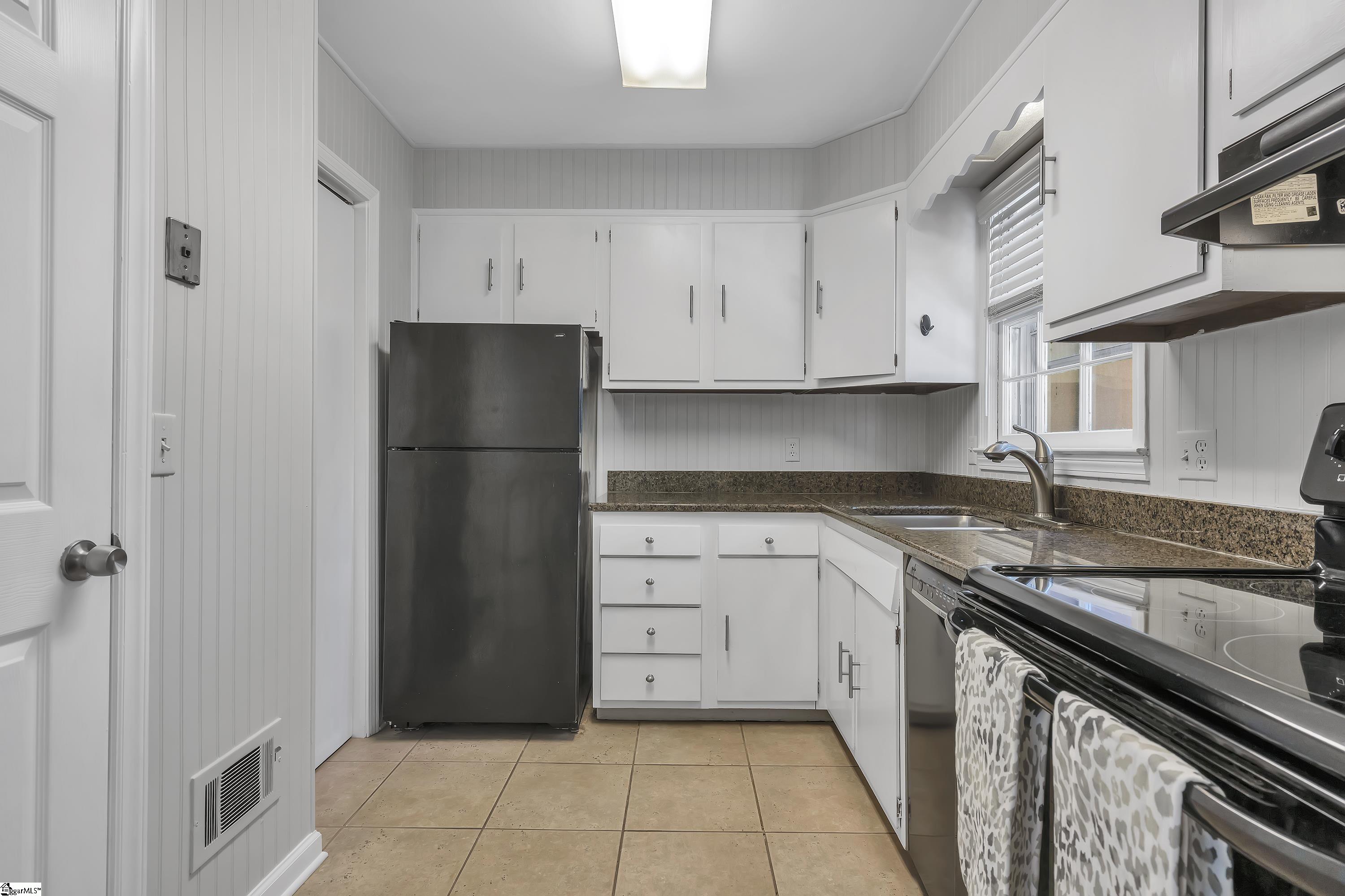 815 Edwards Road, Unit 79 Greenville, SC 29615 - Photo 5 of 15 Gallery Image 5