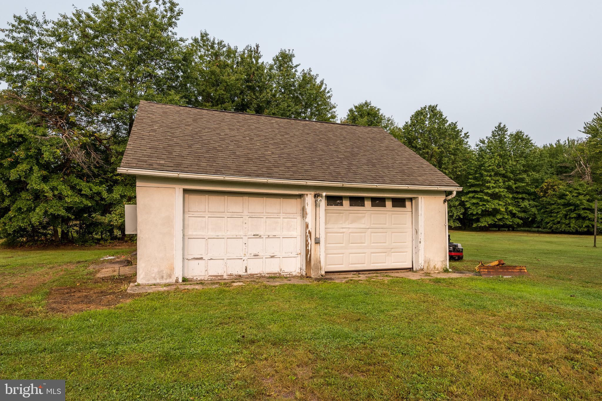 218 North Ridge Road Perkasie, PA 18944 - Photo 28 of 28 Two Car Detached Garage