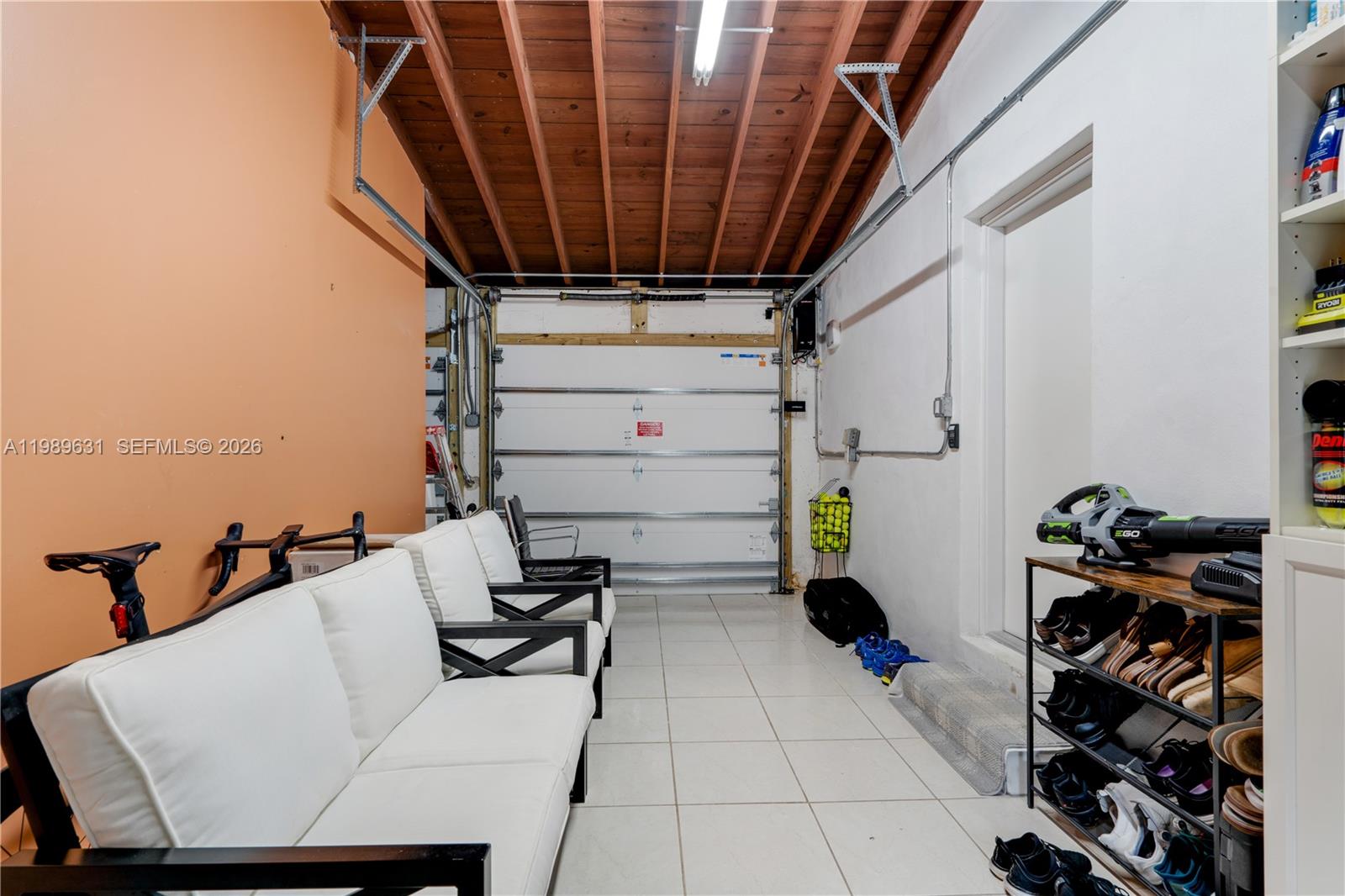 426 Hardee Road Coral Gables, FL 33146 - Photo 13 of 20 a view of entryway with workspace