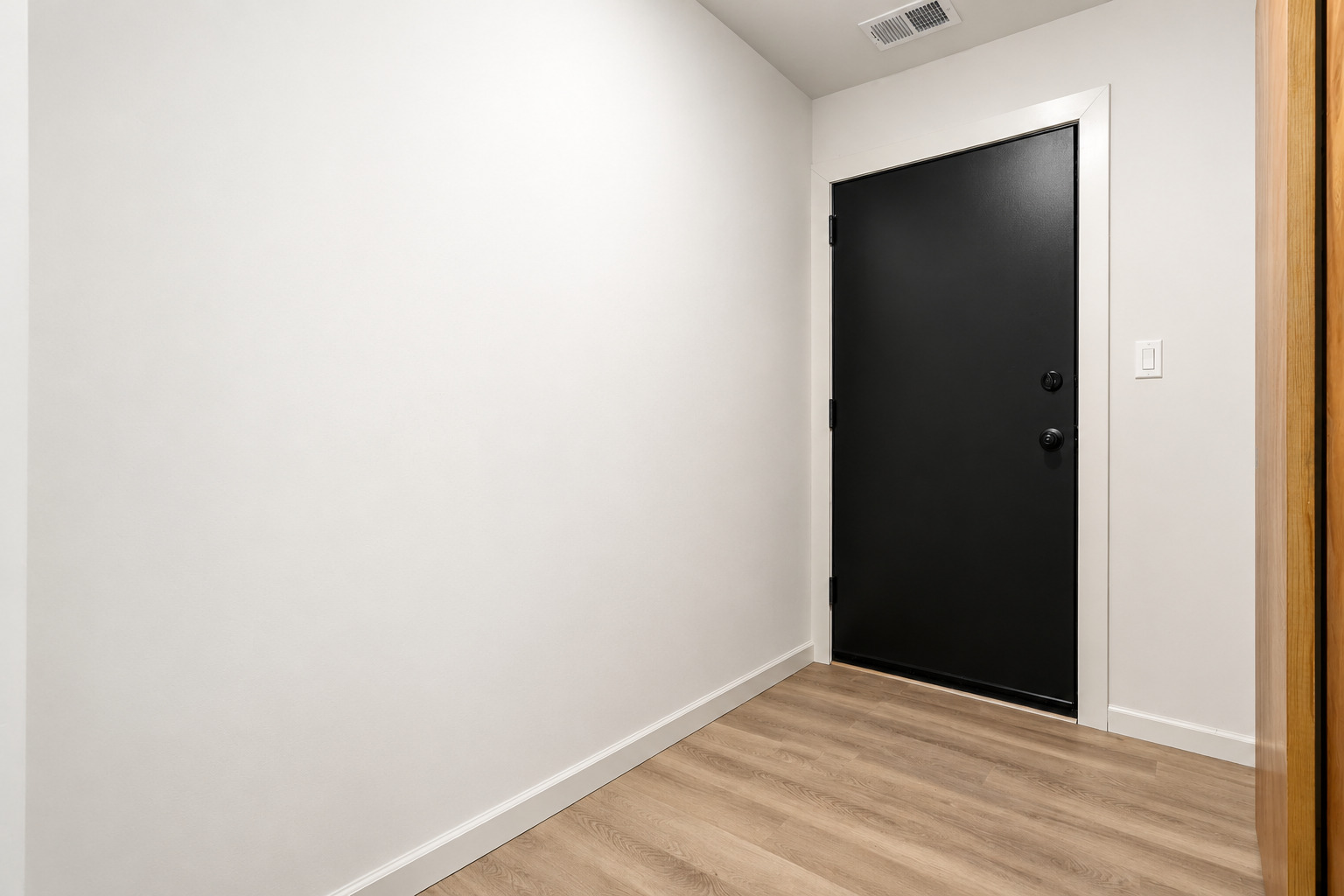 3316 South Morgan Street, Unit 2R Chicago, IL 60608 - Photo 2 of 8