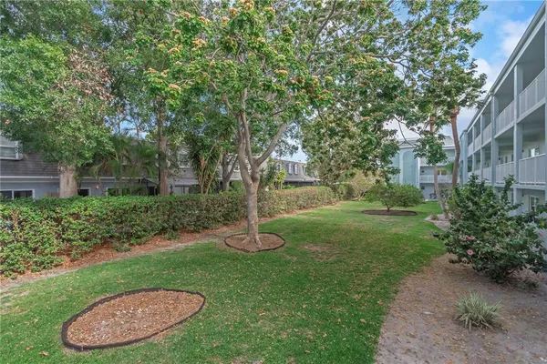 $1,750 | 1706 Belleair Forest Drive, Unit 222, Belleair, FL 33756
