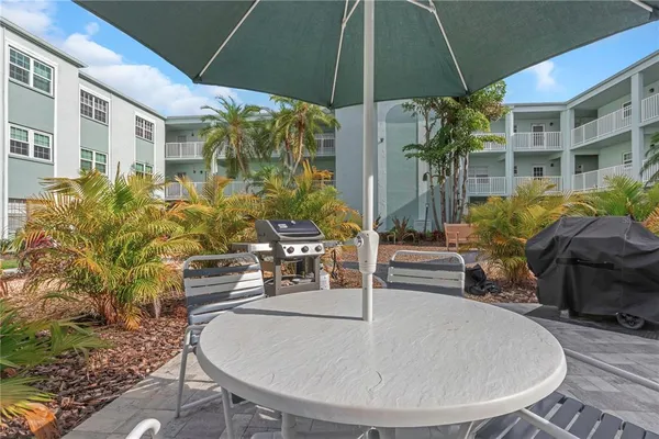 $1,750 | 1706 Belleair Forest Drive, Unit 222, Belleair, FL 33756