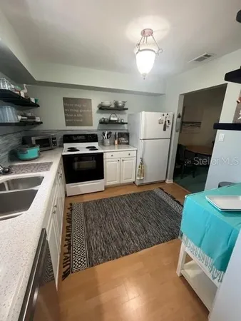 $1,750 | 1706 Belleair Forest Drive, Unit 222, Belleair, FL 33756