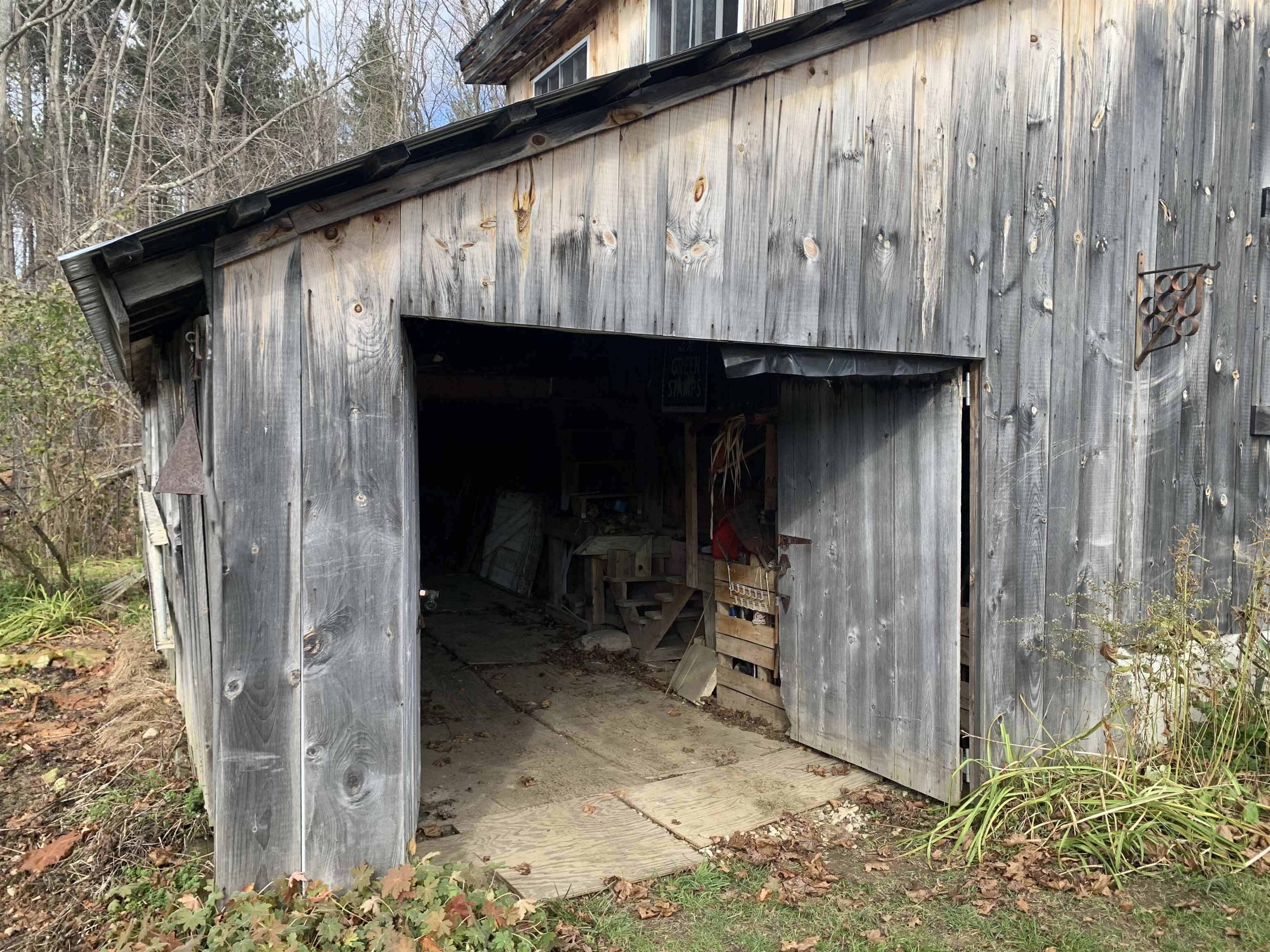 456 Greendale Road Mount Holly, VT 05730 - Photo 10 of 40 Gallery Image 10
