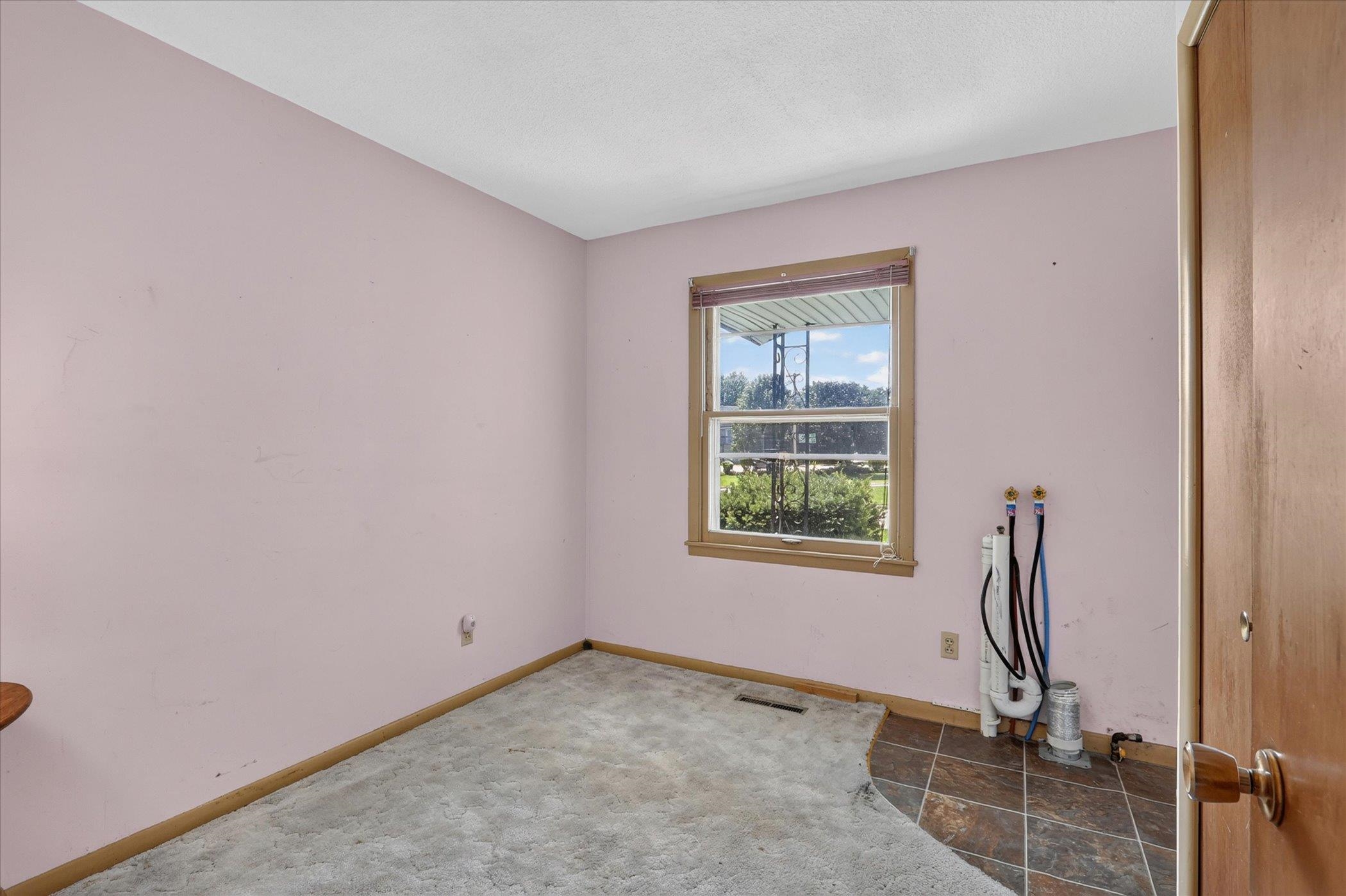 1941 Masters Street Beloit, WI 53511 - Photo 19 of 37