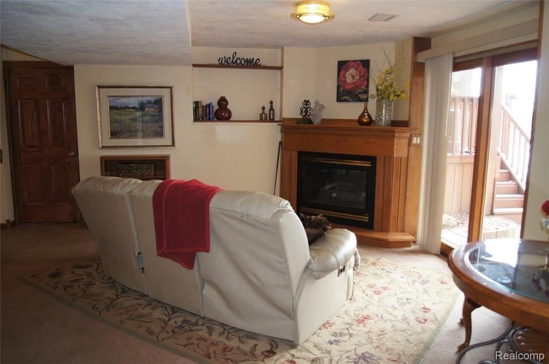1696 Peppermill Road Lapeer, MI 48446 - Photo 18 of 35 DSC08064.jpg