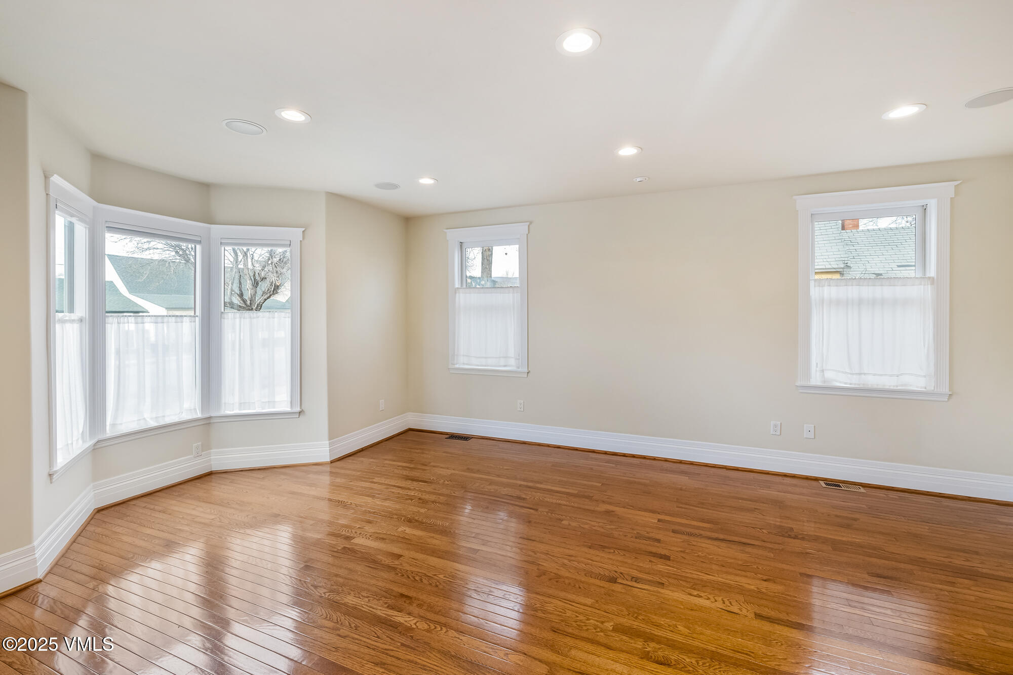 236 Capitol Street Eagle, CO 81631 - Photo 11 of 45 IMG_5035_1