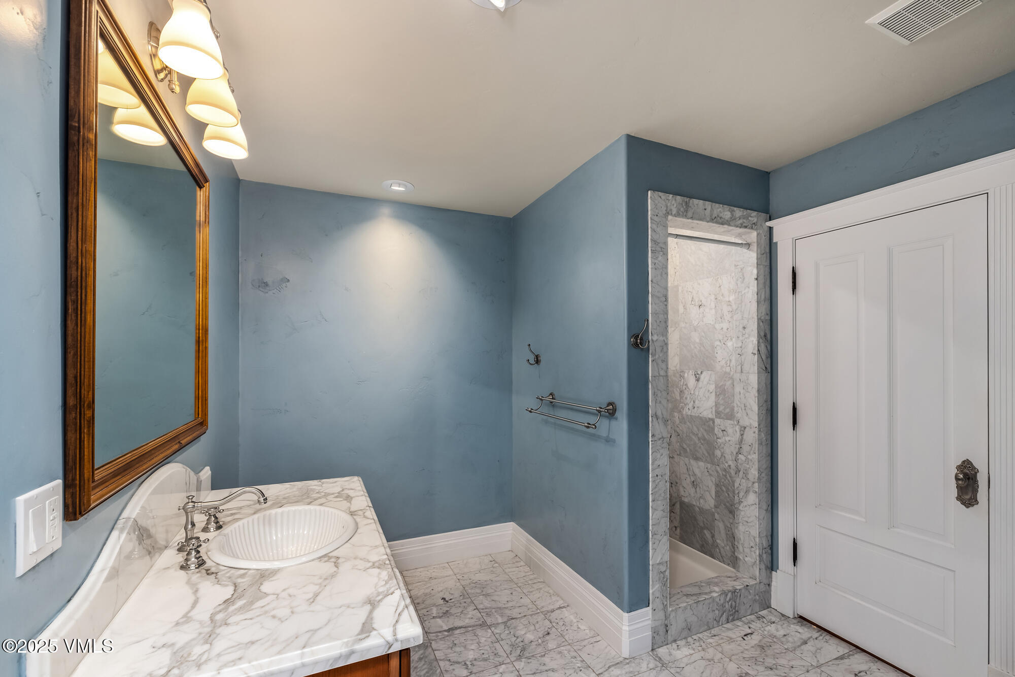 236 Capitol Street Eagle, CO 81631 - Photo 22 of 45 IMG_5052_1